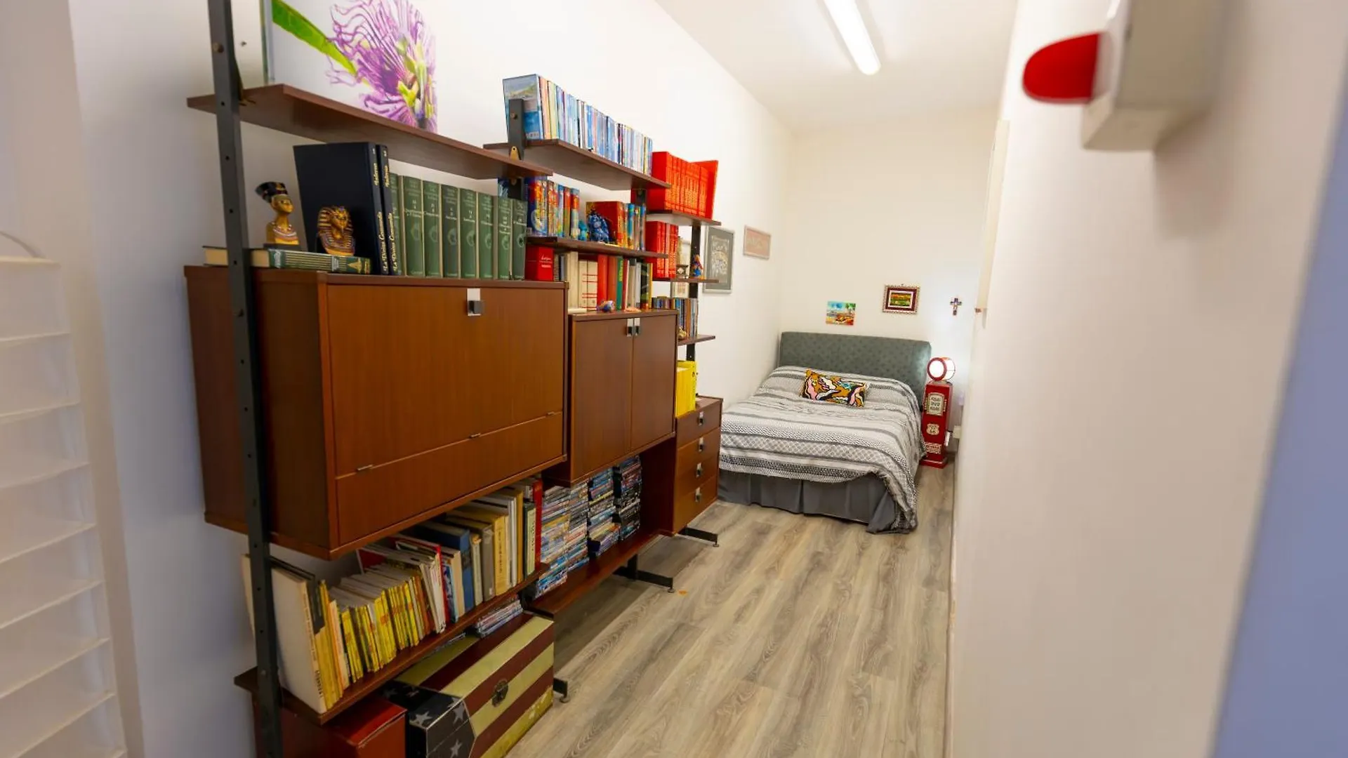 Intro Art Music House Apartment Trecastagni